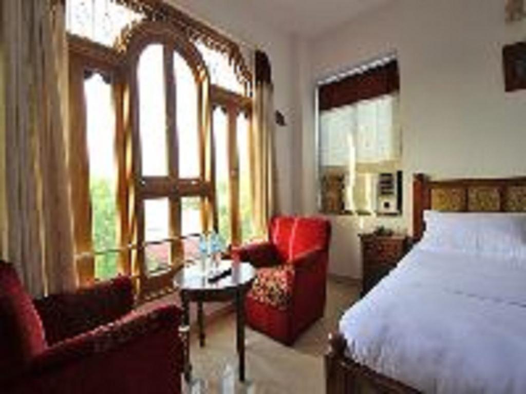 Fabhotel Prime Empire Palace Ουνταϊπούρ Δωμάτιο φωτογραφία