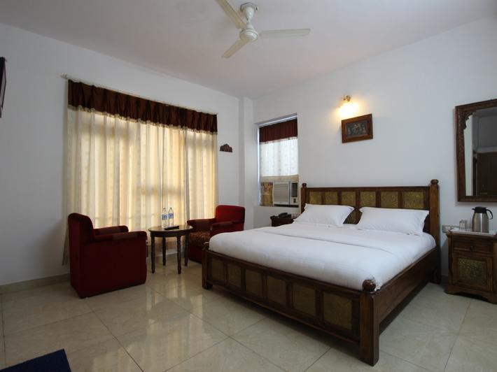Fabhotel Prime Empire Palace Ουνταϊπούρ Εξωτερικό φωτογραφία
